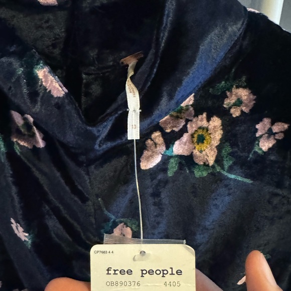 Free People floral velvet ruched front dress size 10 NWT - Picture 11 of 13